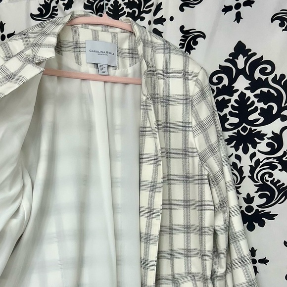 Carolina Belle Montreal Checkered Coat - Picture 4 of 6